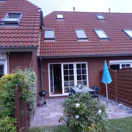 Holiday home Strandnahes-ferienhaus-nessmersiel