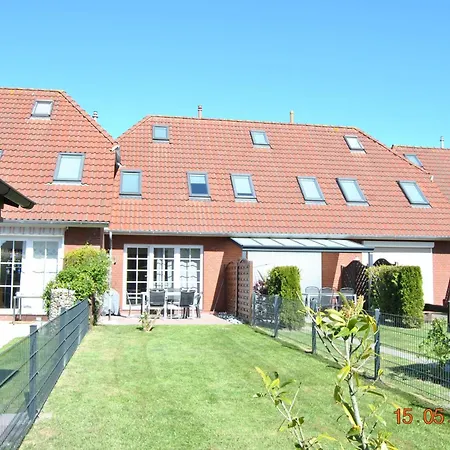Strandnahes-ferienhaus-nessmersiel * Несмерзиль