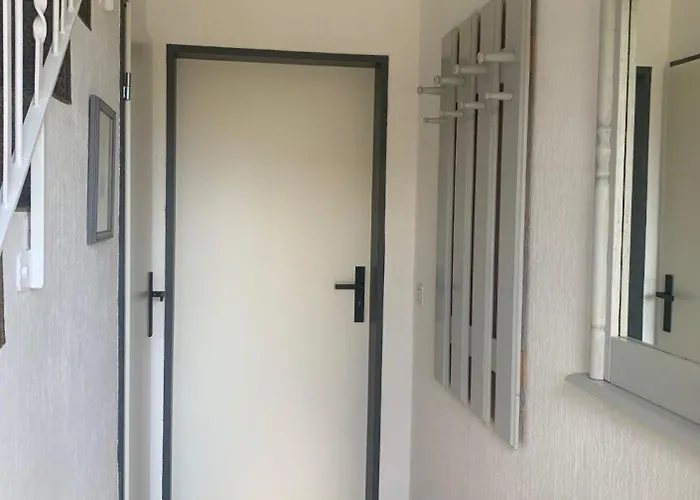 Strandnahes-ferienhaus-nessmersiel Hébergement de vacances