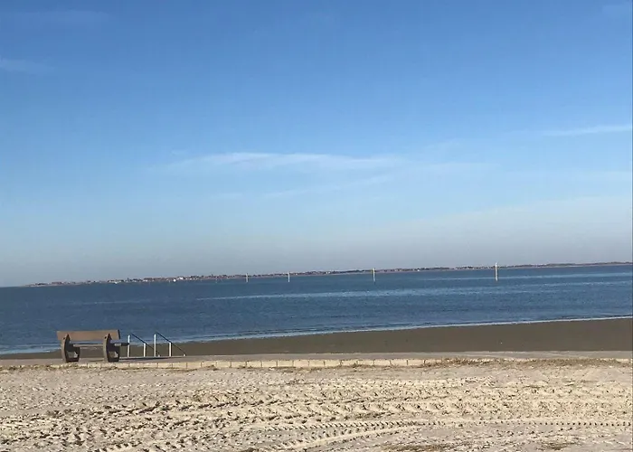 Strandnahes-ferienhaus-nessmersiel Hébergement de vacances Neßmersiel